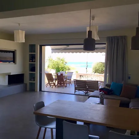 Contemporary, Spacious Boutique House Archangelos (Laconia)