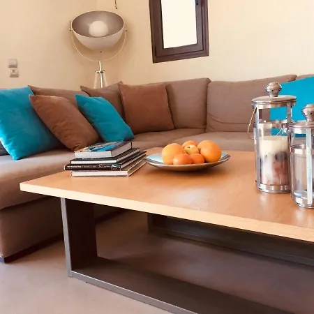 Contemporary, Spacious Boutique House *