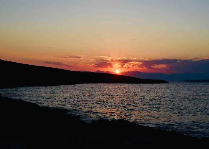 Contemporary, Spacious Boutique House דירה