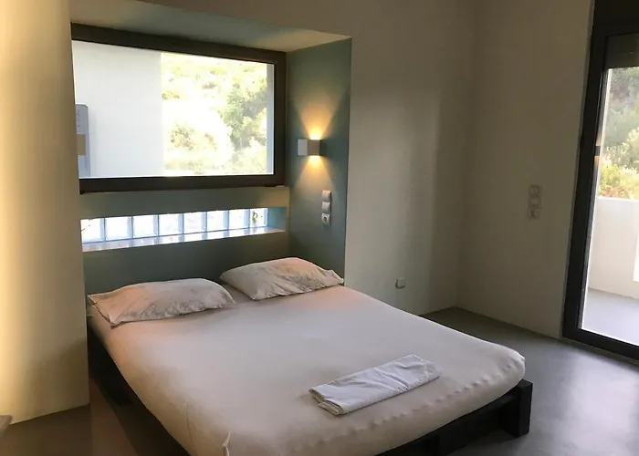 Contemporary, Spacious Boutique House דירה