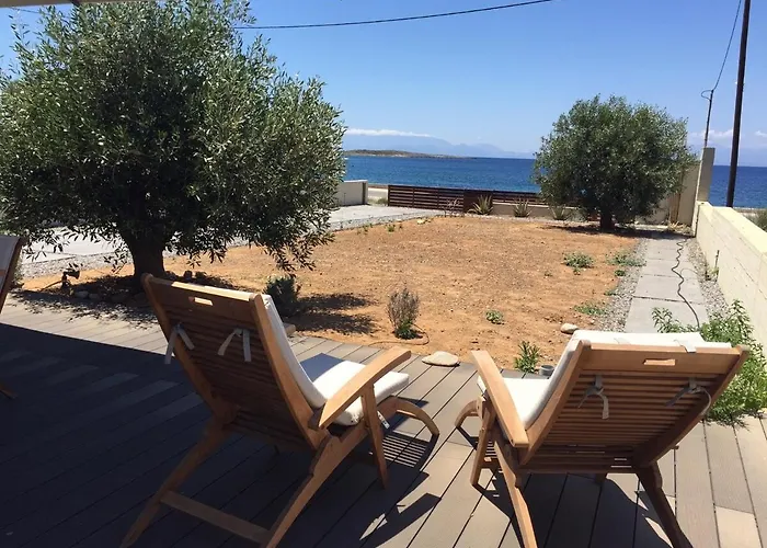 Contemporary, Spacious Boutique House * ארכאנגלוס