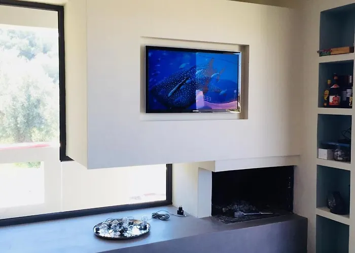 Contemporary, Spacious Boutique House דירה